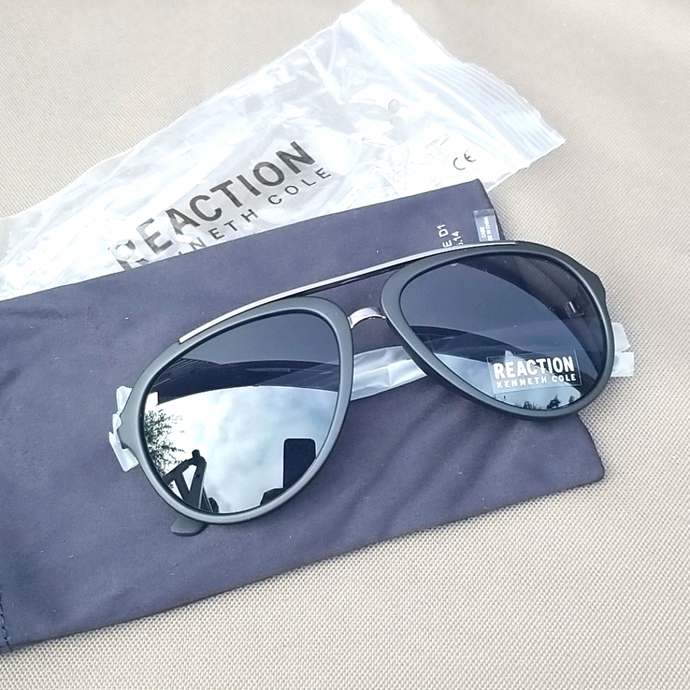 KENNETH COLE REACTION "Injected" Sunglasses
